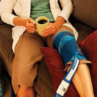 Breg Intelli-flo knee pad with compression 10235